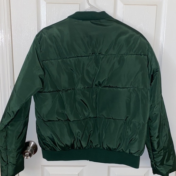 Forever 21 Puffer Jacket - Picture 3 of 3